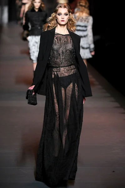 Look 39